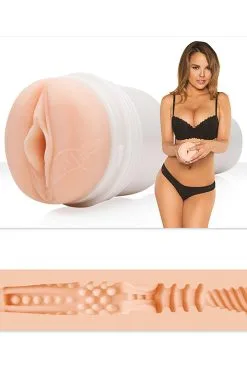 Fleshlight Dillion Harper Masturbator